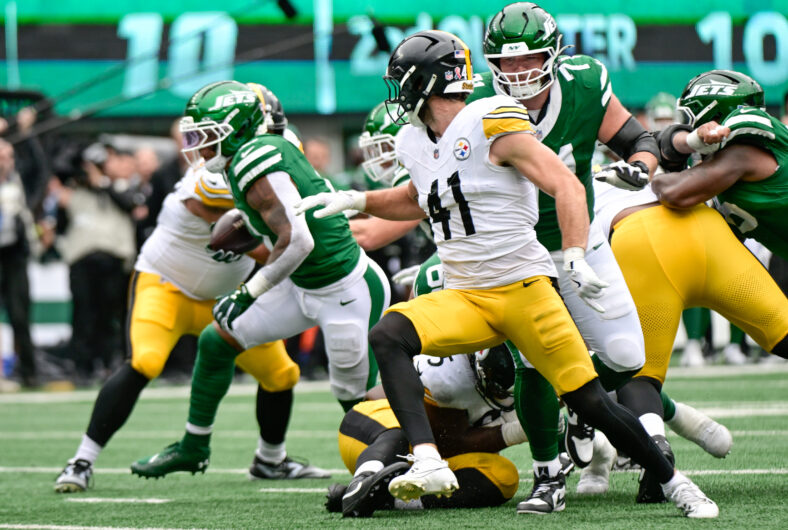 Steelers linebacker Payton Wilson