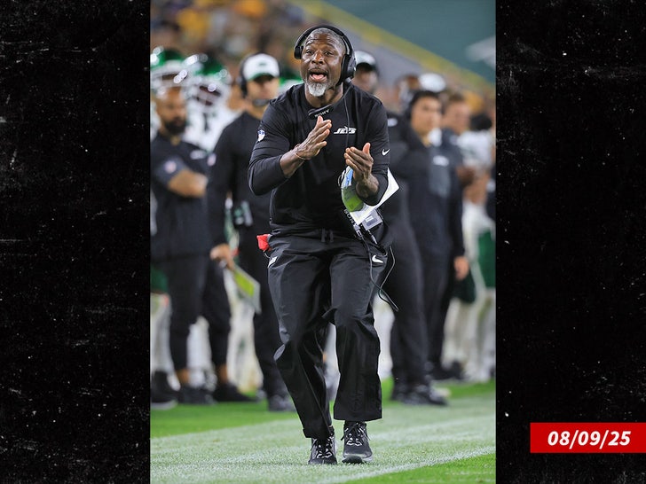 Aaron Glenn coaching sub getty swipe