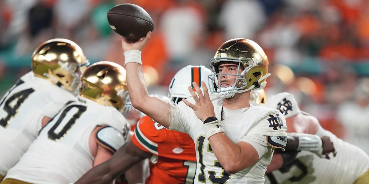 Notre Dame football moves up to No. 8 in latest AP Top 25 poll