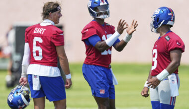 Why are Giants preventing Dart, Winston from talking to media?