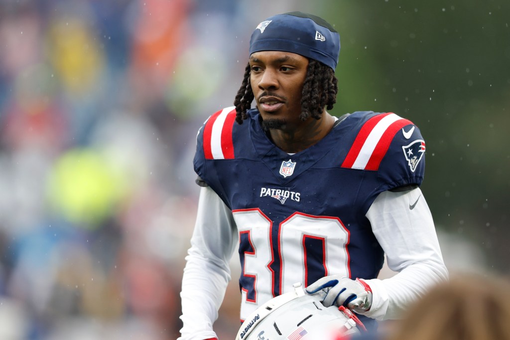 Mike Vrabel explains why Patriots released camp standout after one game