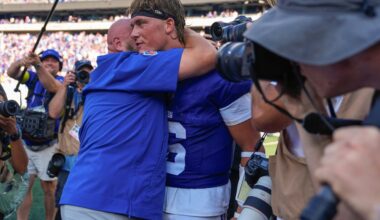 Jaxson Dart, ferocious Giants pass rush upset Chargers in rookie QB's first start