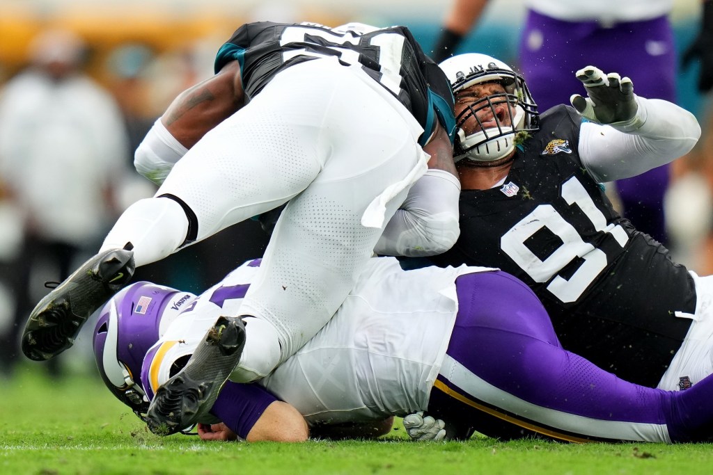 Former 49ers tackle Arik Armstead has Levi's homecoming with Jaguars