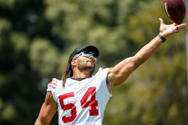 San Francisco 49ers' Fred Warner (54) practices at Levi's Stadium practice field in Santa Clara, Calif., on Wednesday, June 4, 2025. (Shae Hammond/Bay Area News Group)