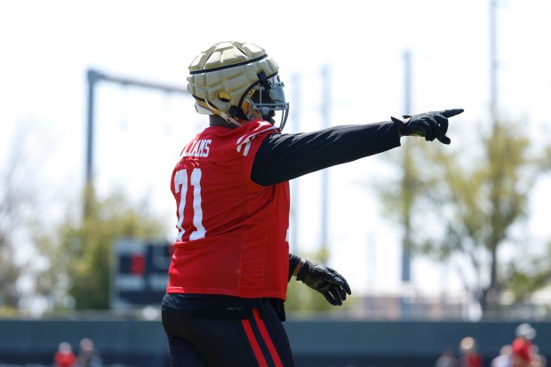 The San Francisco 49ers' Trent Williams (71) points during practice at the San Francisco 49ers' practice facility in Santa Clara, Calif., on Tuesday, June 10, 2025. (Shae Hammond/Bay Area News Group)