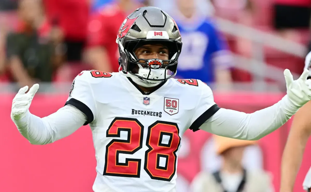 Shilo Sanders received just $1,572 before Bucs cut: How much is the worst-paid Tampa Bay player making in 2025?