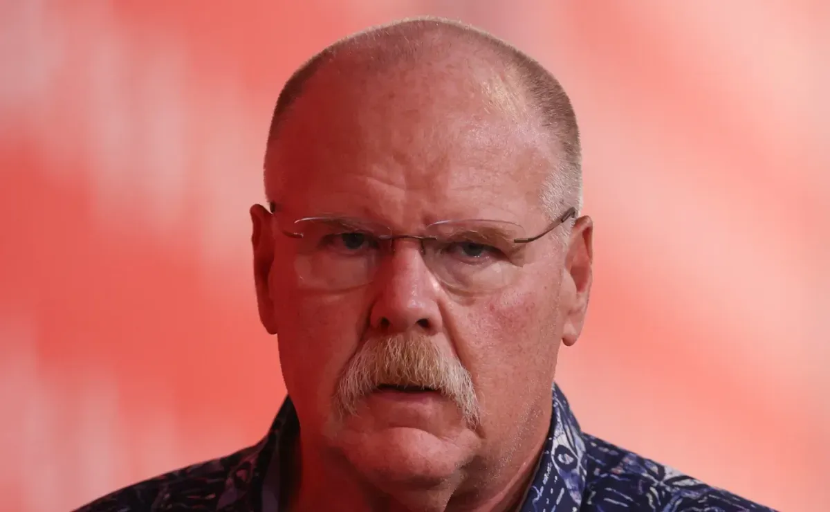 Andy Reid voices strong complaint to NFL over controversial situation involving Travis Kelce in Chiefs' loss to Chargers