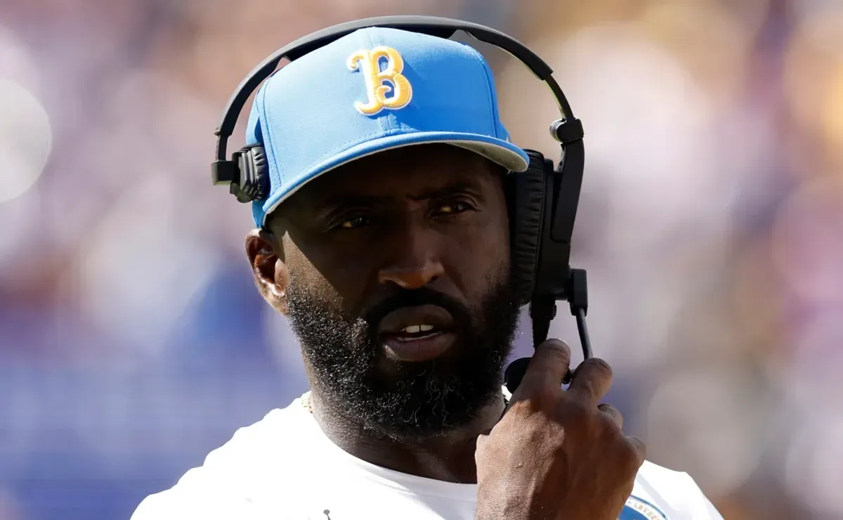 Nico Iamaleava, UCLA in more trouble as key recruits decommit after DeShaun Foster’s firing