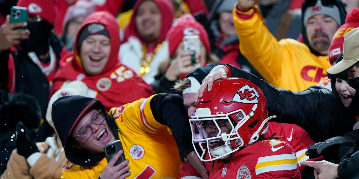 Xavier Worthy partners with national restaurant chain to help single mothers, families and kids