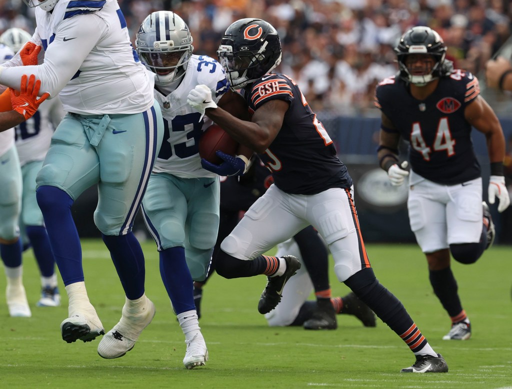 Chicago Bears defense gets 4 turnovers in win over Dallas Cowboys