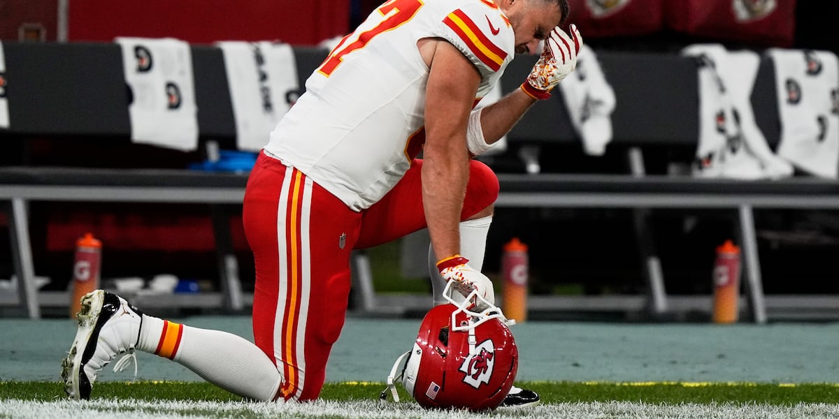 Chiefs forced to regroup after losing to Chargers in season opener marred by penalties and injuries