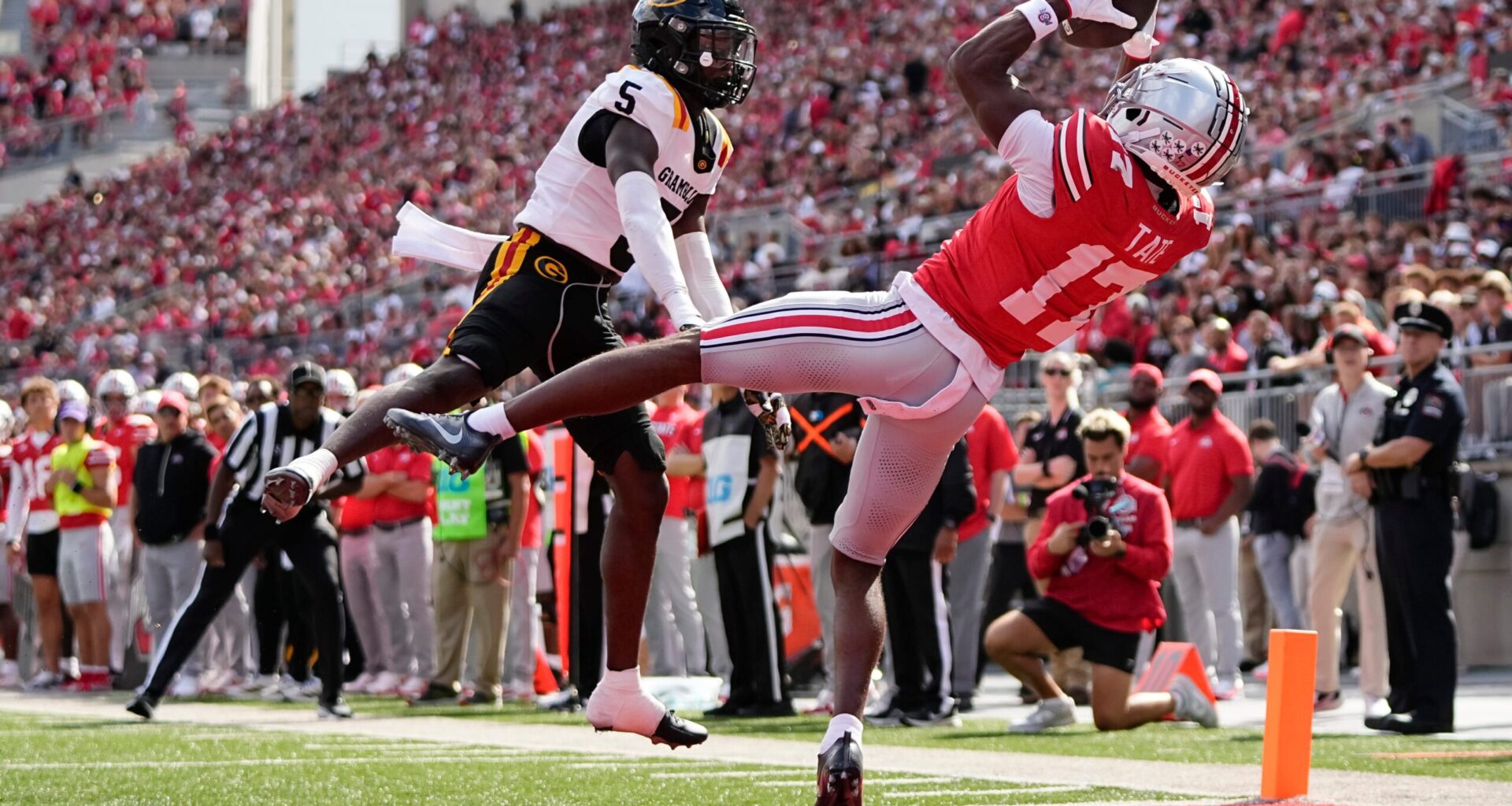 Carnell Tate Emerges as the 2026 NFL Draft’s Premier Wideout