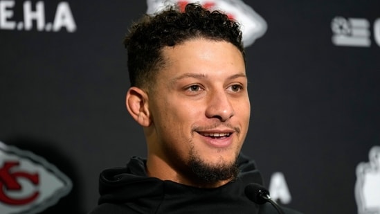 Kansas City Chiefs quarterback Patrick Mahomes is one of the 13 players on the team's latest injury update.(AP)