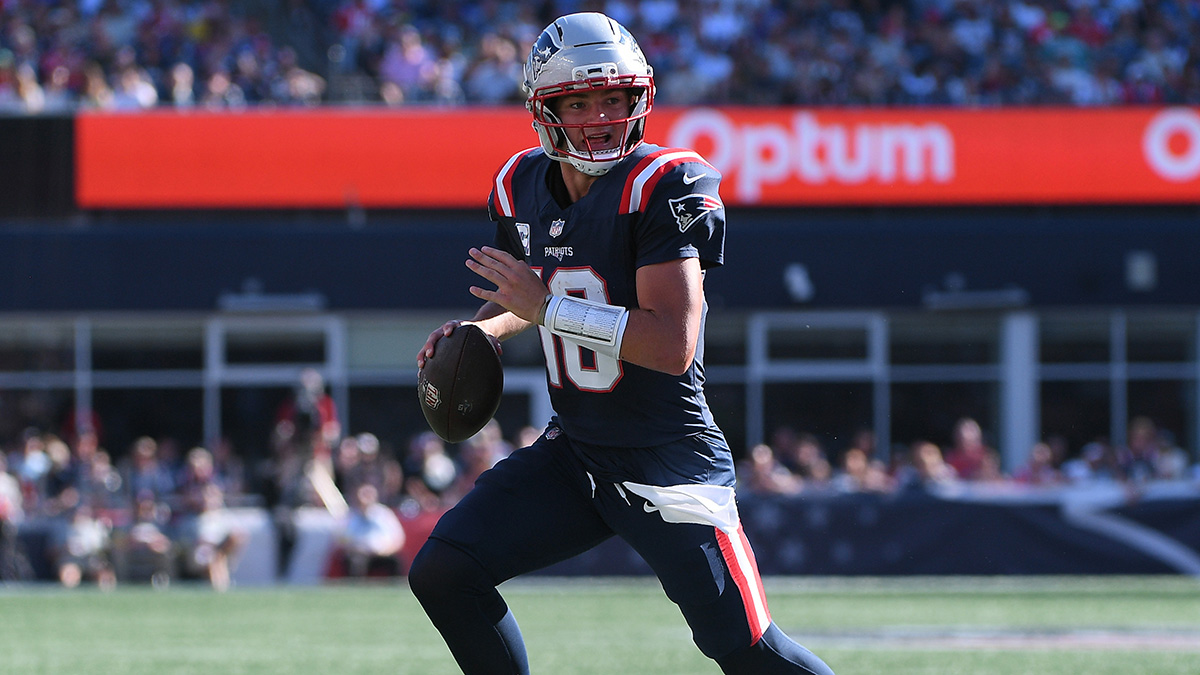 Drake Maye is making the Year 2 leap, and more Patriots-Panthers takeaways – NBC Sports Boston