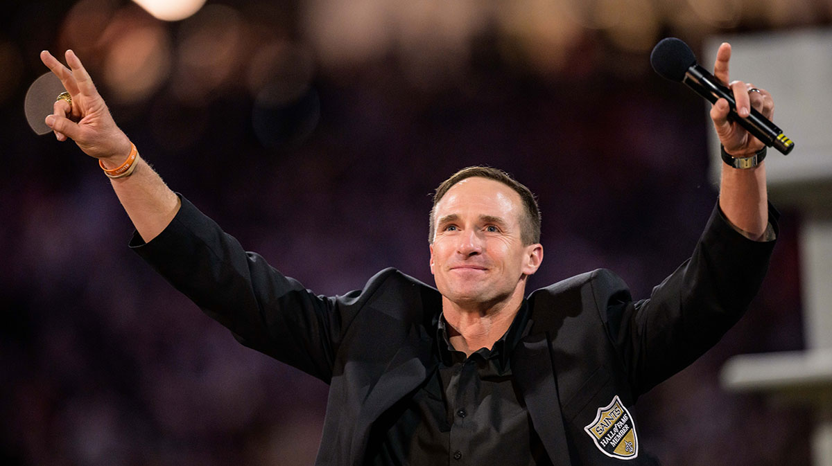 Drew Brees during hall of fame ceremony.