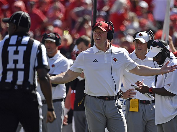 What Louisville coach Jeff Brohm said about Bowling Green football ahead of Saturday's game