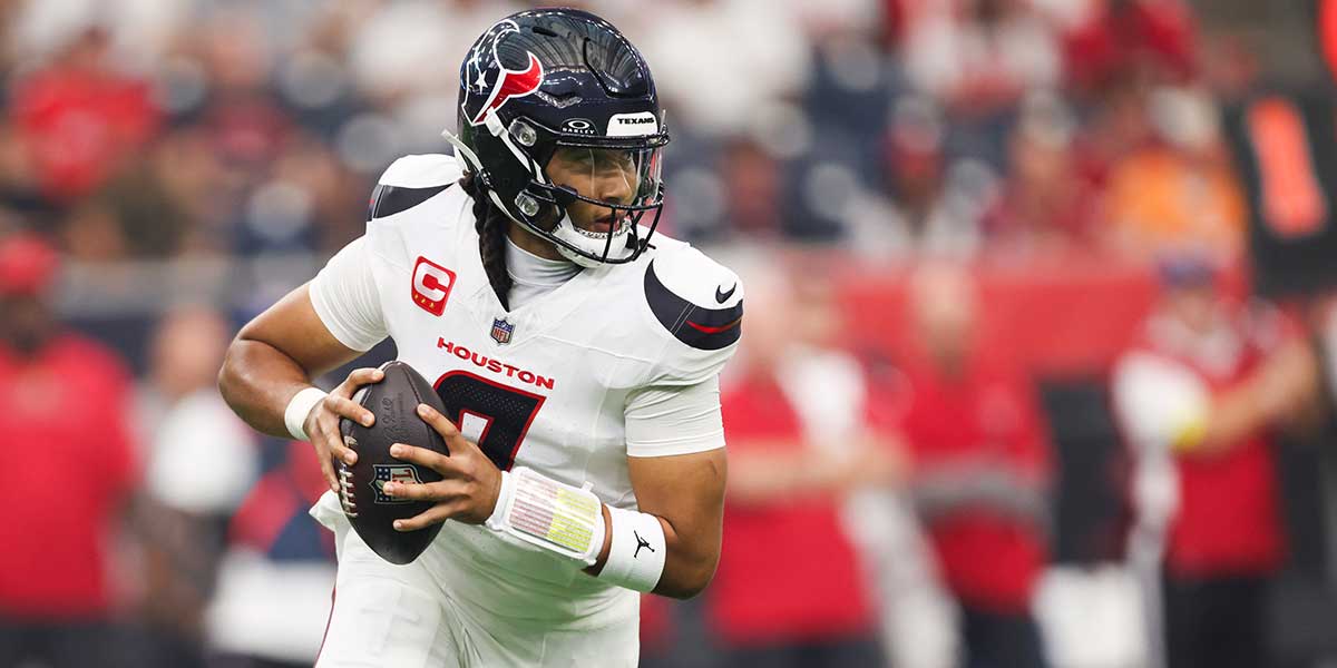 Houston Texans quarterback C.J. Stroud (7) drops back to pass during the first quarter against the Tampa Bay Buccaneers at NRG Stadium. 