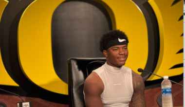 Oregon linebacker Jerry Mixon had some choice words for ‘little bros’ Oregon State