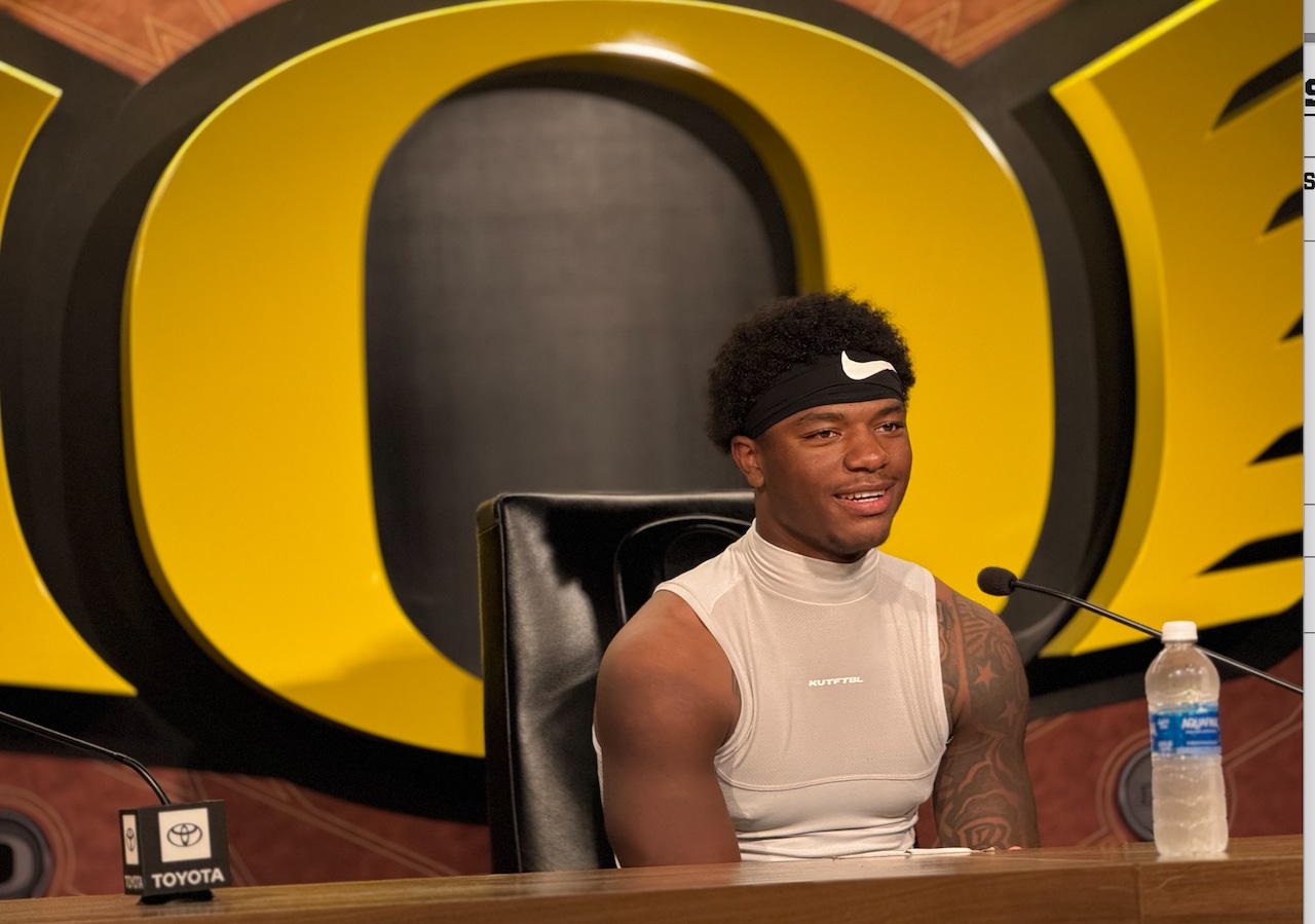 Oregon linebacker Jerry Mixon had some choice words for ‘little bros’ Oregon State