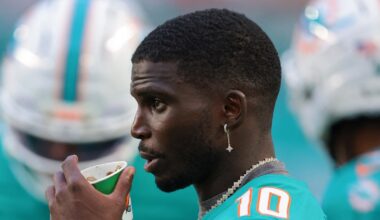 Dolphins’ WR Tyreek Hill heartbroken after Week 1 loss to Colts: “Big kick in the balls for us”