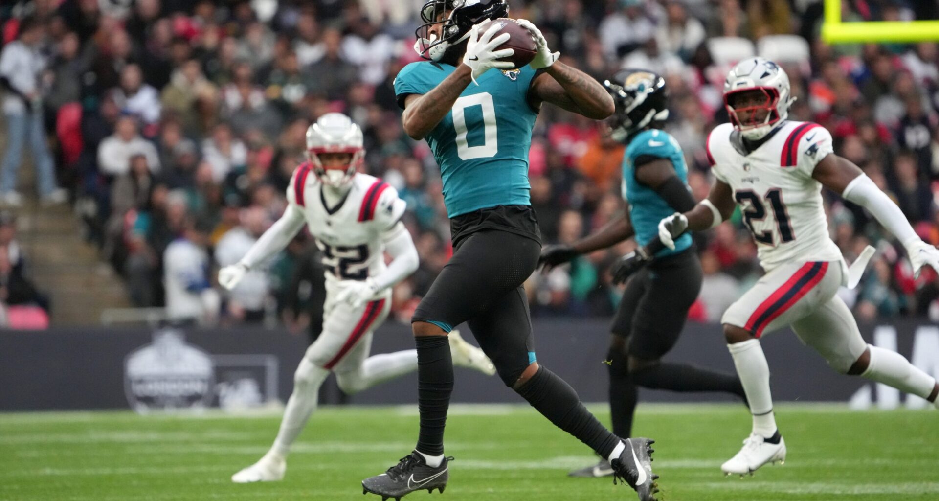 $39 Million Weapon Signs Contract With Buffalo Bills