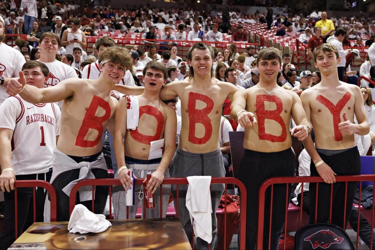 Arkansas football coaching job profile: Razorbacks offer SEC allure but plenty of work ahead