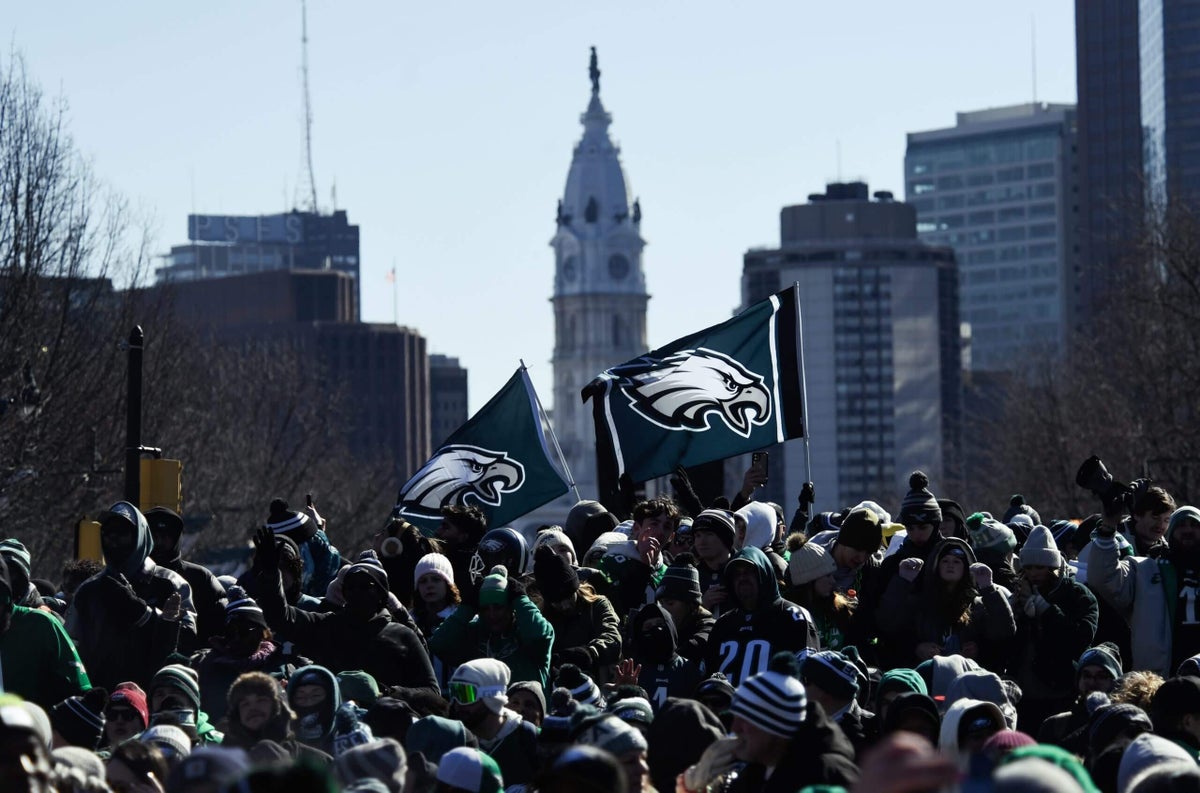 Why a sports betting company sponsored trains for Eagles’ home opener vs. Cowboys