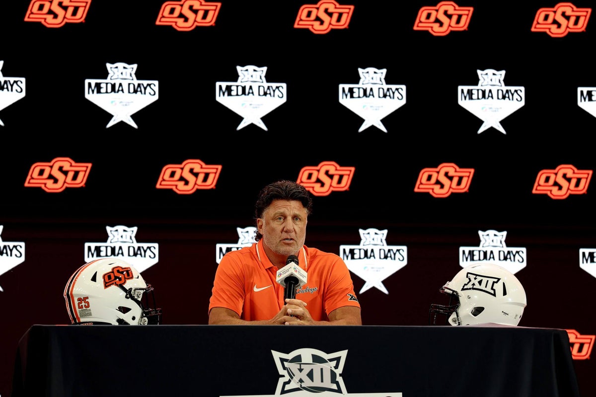 Oklahoma State fires head coach Mike Gundy after 1-2 start in 21st season