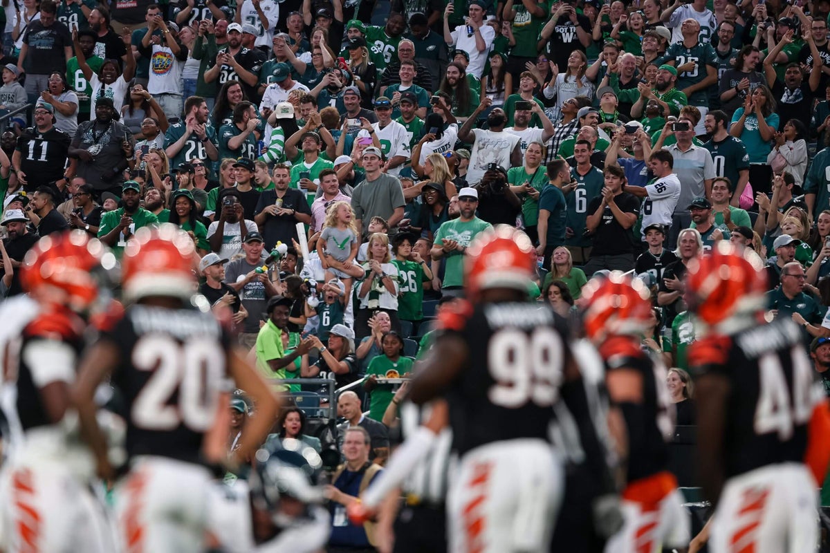 2025 NFL average ticket prices decrease slightly; Eagles most expensive, Browns least