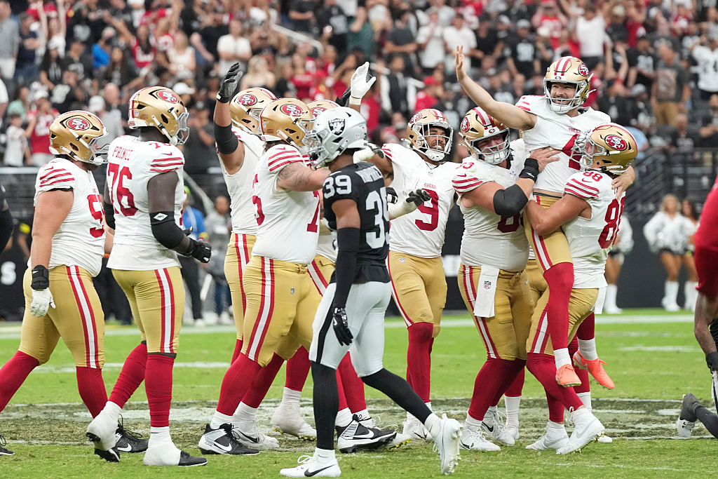 Former NFL QB 'optimistic' about Raiders, unsure about 49ers