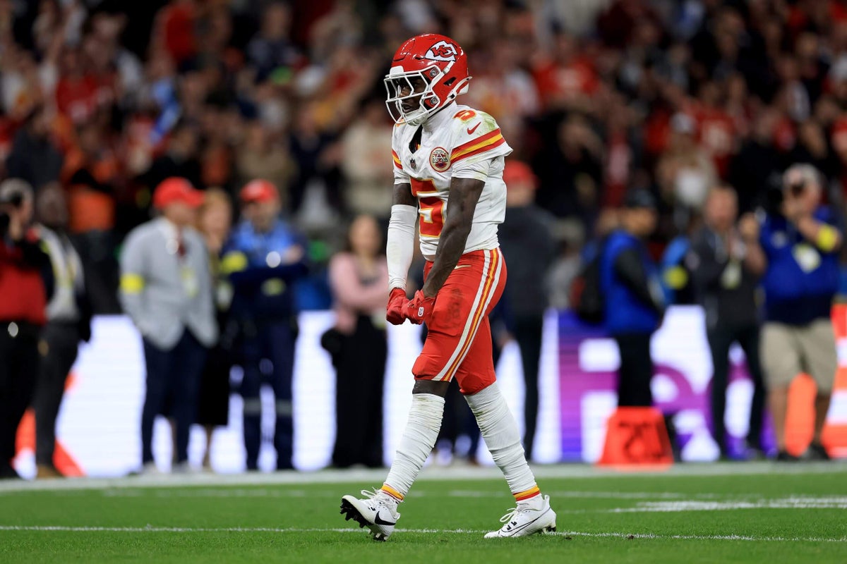 Fantasy Football Week 2 waiver wire: Streamers, Trey Benson, Hollywood Brown and more