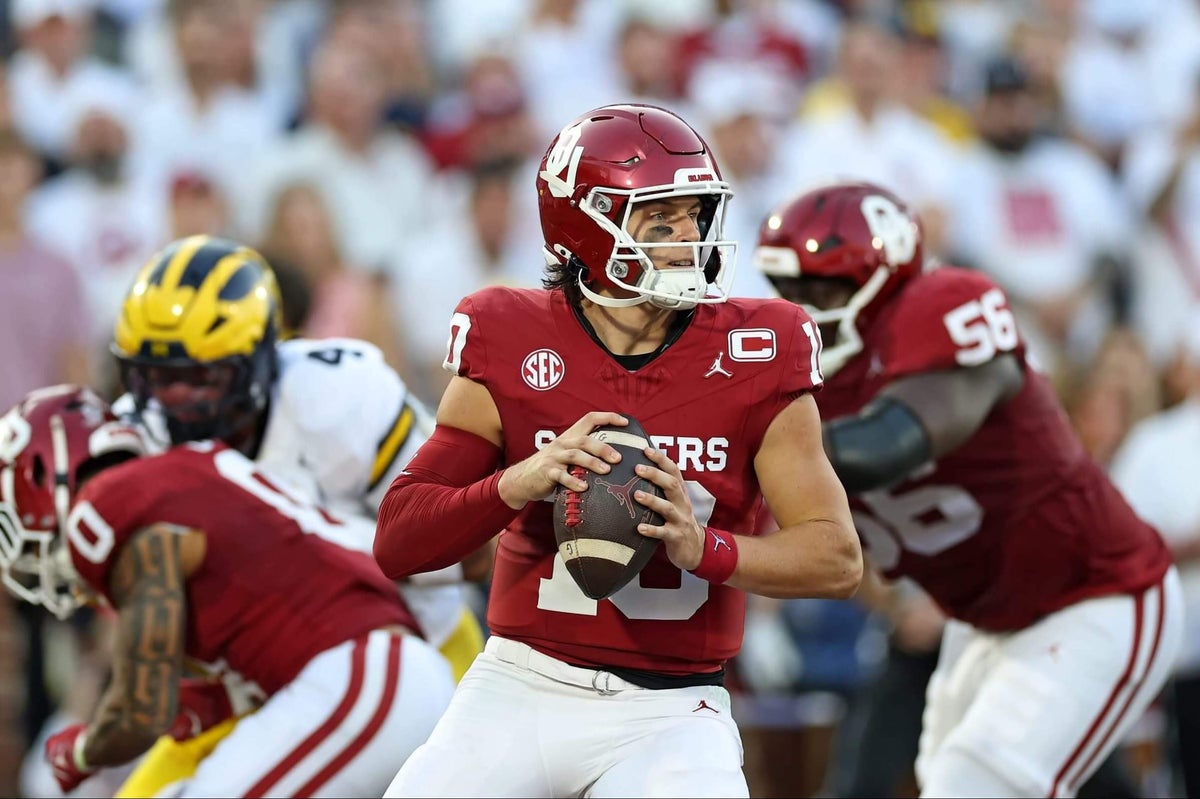 NFL Draft Prospects: Quarterbacks from Oregon, Oklahoma gaining steam