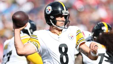 Pittsburgh Steelers v New England Patriots