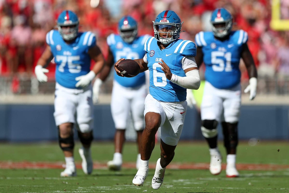 AP Top 25: Ole Miss surges to No. 4; Oregon climbs to No. 2 behind Ohio State in rankings