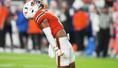 No. 4 Miami's defense holds Florida to 141 yards, Hurricanes ease past Gators 26-7 to move to 4-0