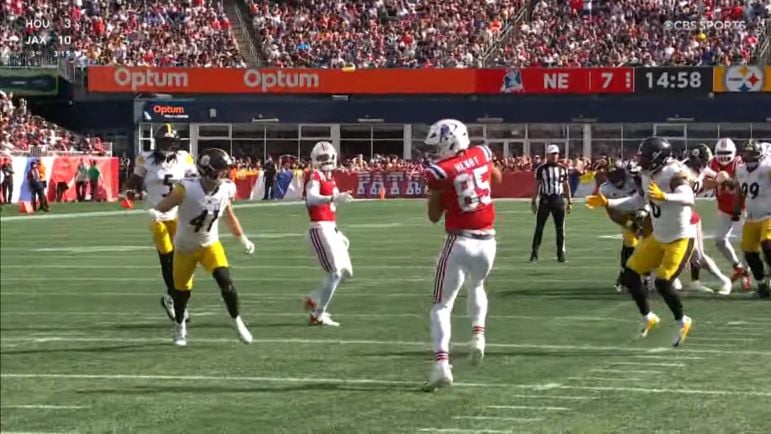 Steelers defense Hunter Henry tight ends