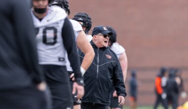 Oregon State’s Mike Cavanaugh has blunt words for Beavers’ struggling offensive line