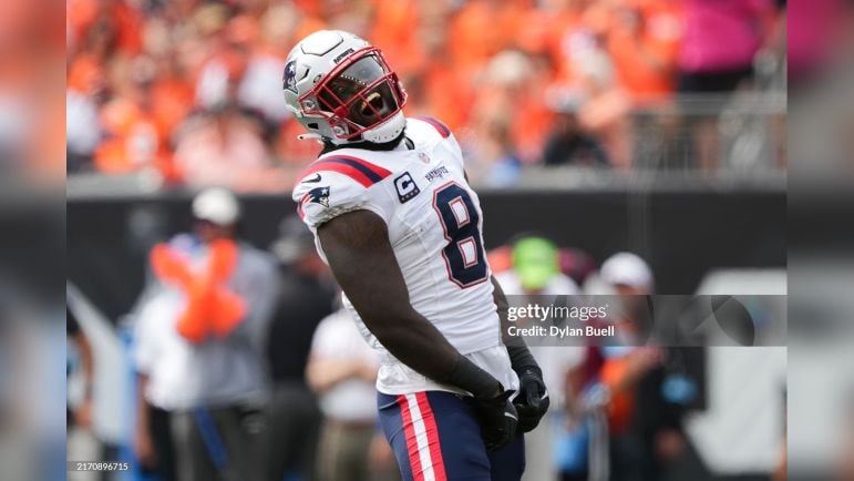 Ja'Whaun Bentley Steelers Patriots