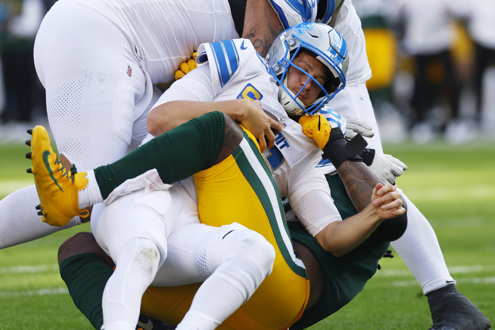 Lions Panic, Ravens Collapse, and More Jumping to Conclusions