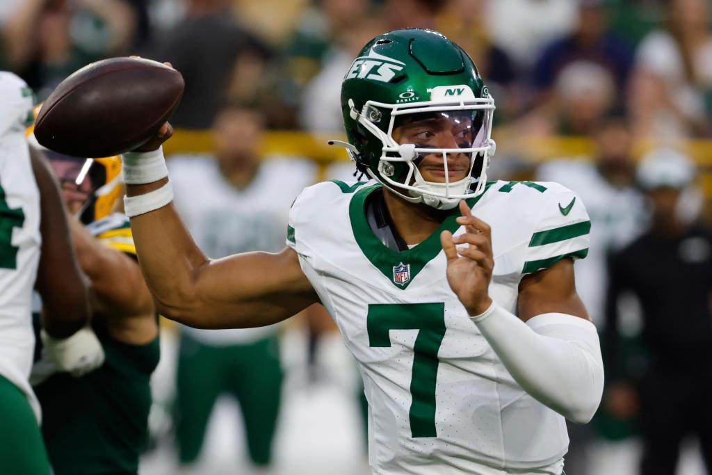 Can the New York Jets' Justin Fields — in his 3rd stop in 3 years — become the NFL's next late-blooming QB? - Chicago Tribune