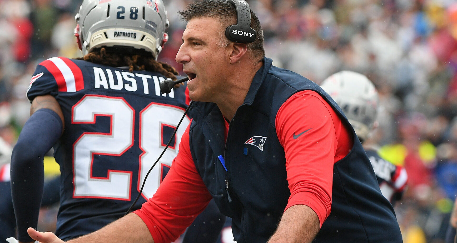 Patriots Elevate 2 Players To Active Roster Ahead Of Panthers' Clash