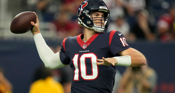 Davis Mills Texans Agree To OneYear 7M Extension Through 2026