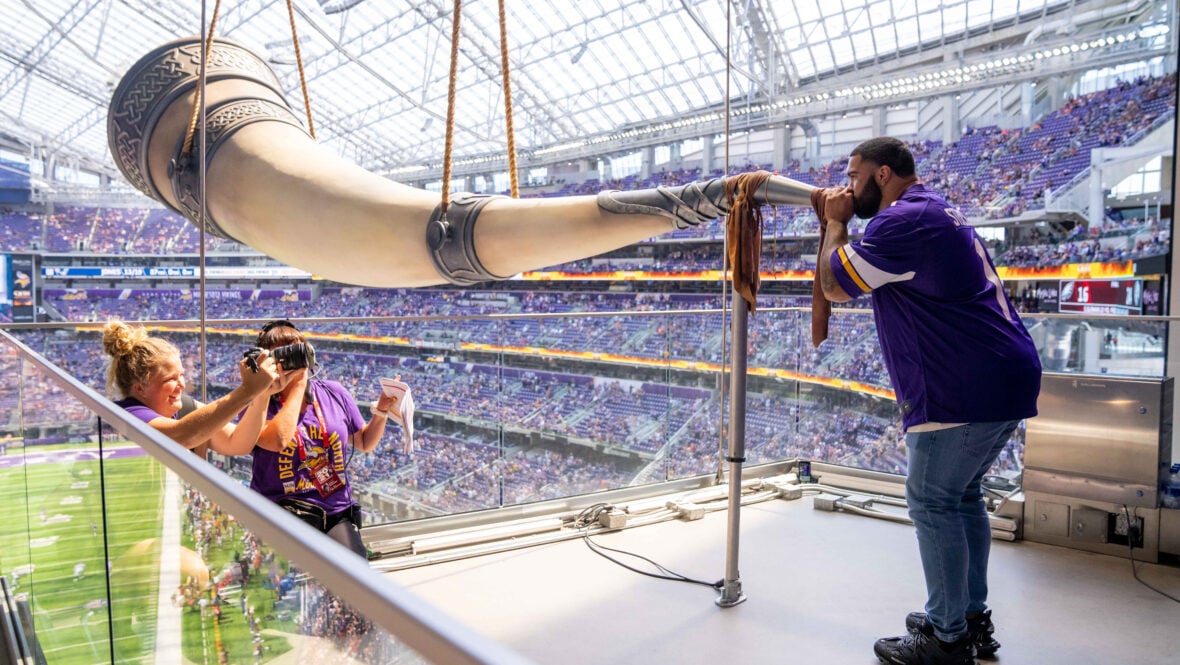 NFL Network Host Drunk on Purple Kool-Aid and Vikings Nostalgia