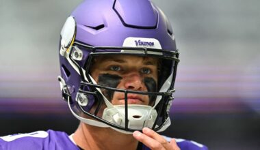 Retired NFL Vet Cannot Get Enough of Vikings QB