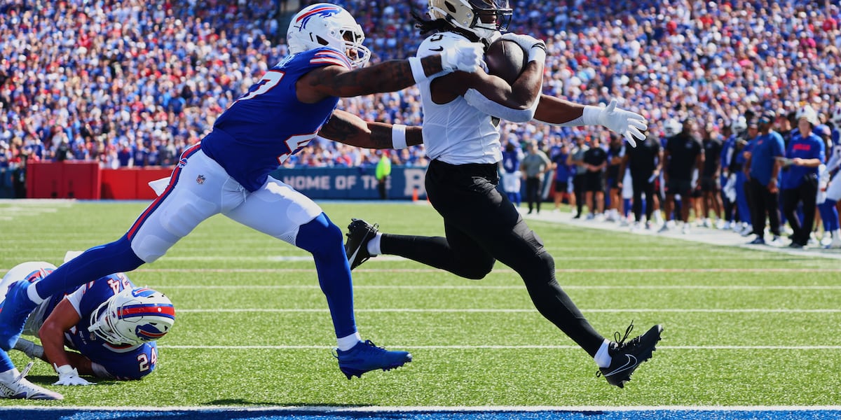 Mount Enterprise’s Kendre Miller finds end zone in Saints’ loss to Bills