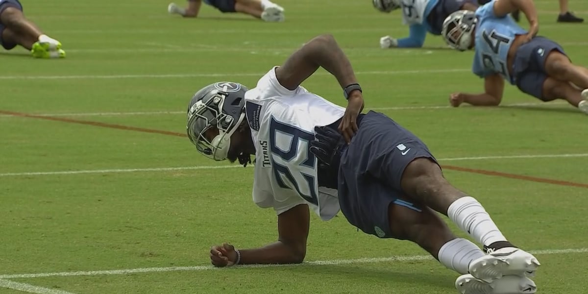 Titans trade young defensive back, swap late-round draft picks with New York Jets