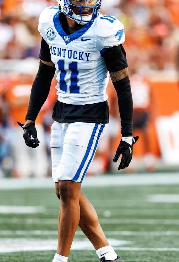 Texans sign defensive back, New Caney grad Zion Childress off Cowboys practice squad