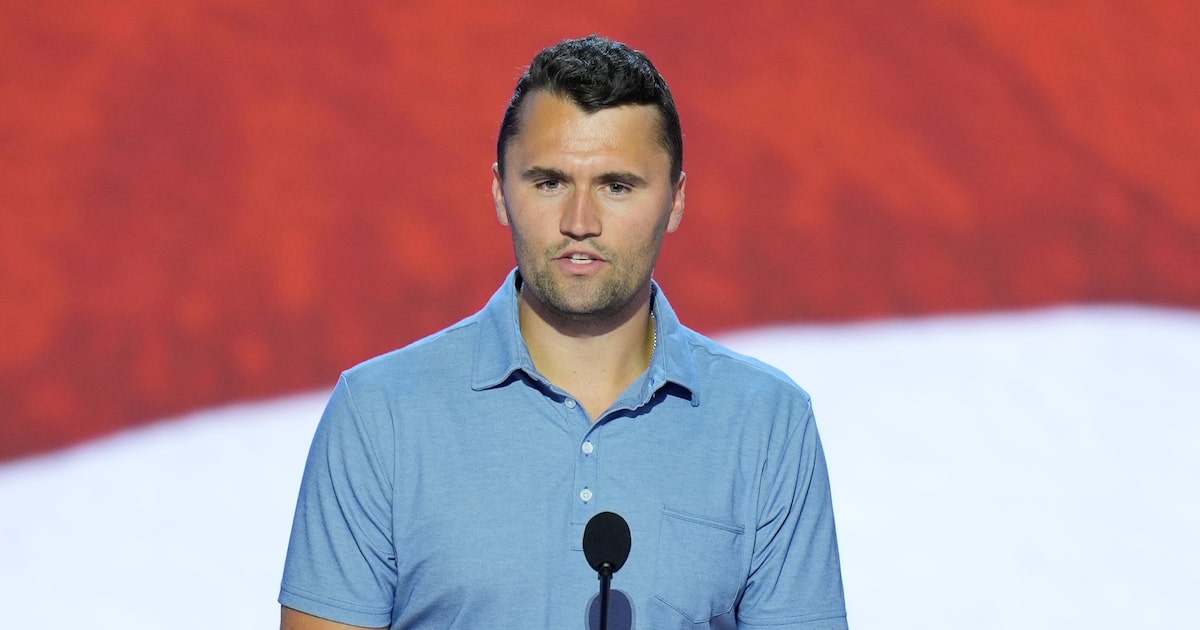 Cowboys hold moment of silence for Charlie Kirk ahead of Week 2 game vs. Giants