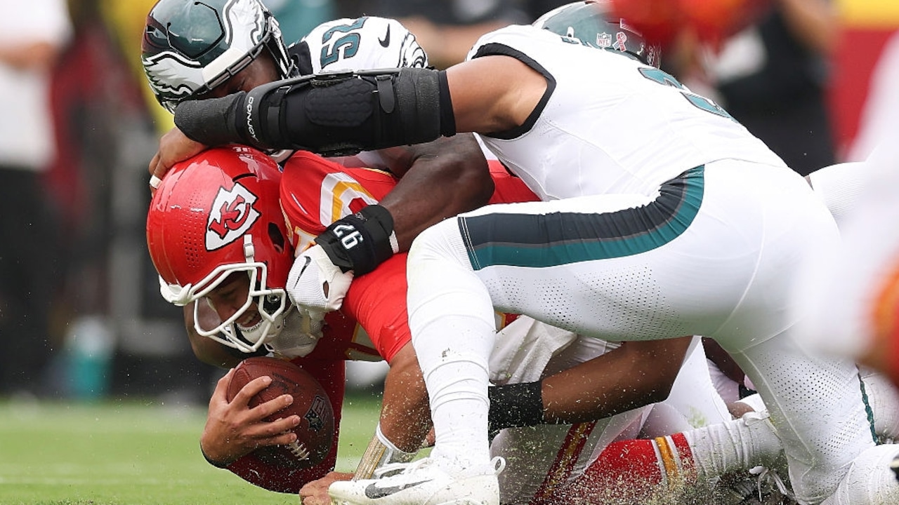 State NFL roundup: Za'Darius Smith gets busy with Eagles