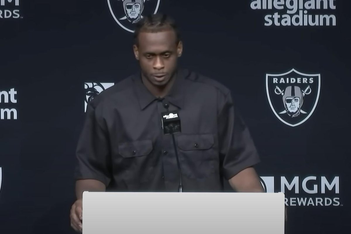 Raiders' Geno Smith vows to rebound from 3 INT night, loss to Chargers